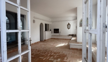 Resa Estates for sale te koop project Cala Tarida Ibiza pool terras.jpeg